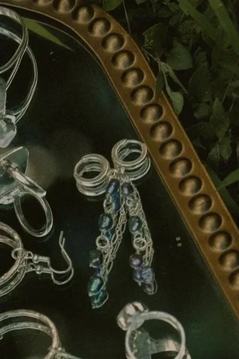 Drop of midnight earrings