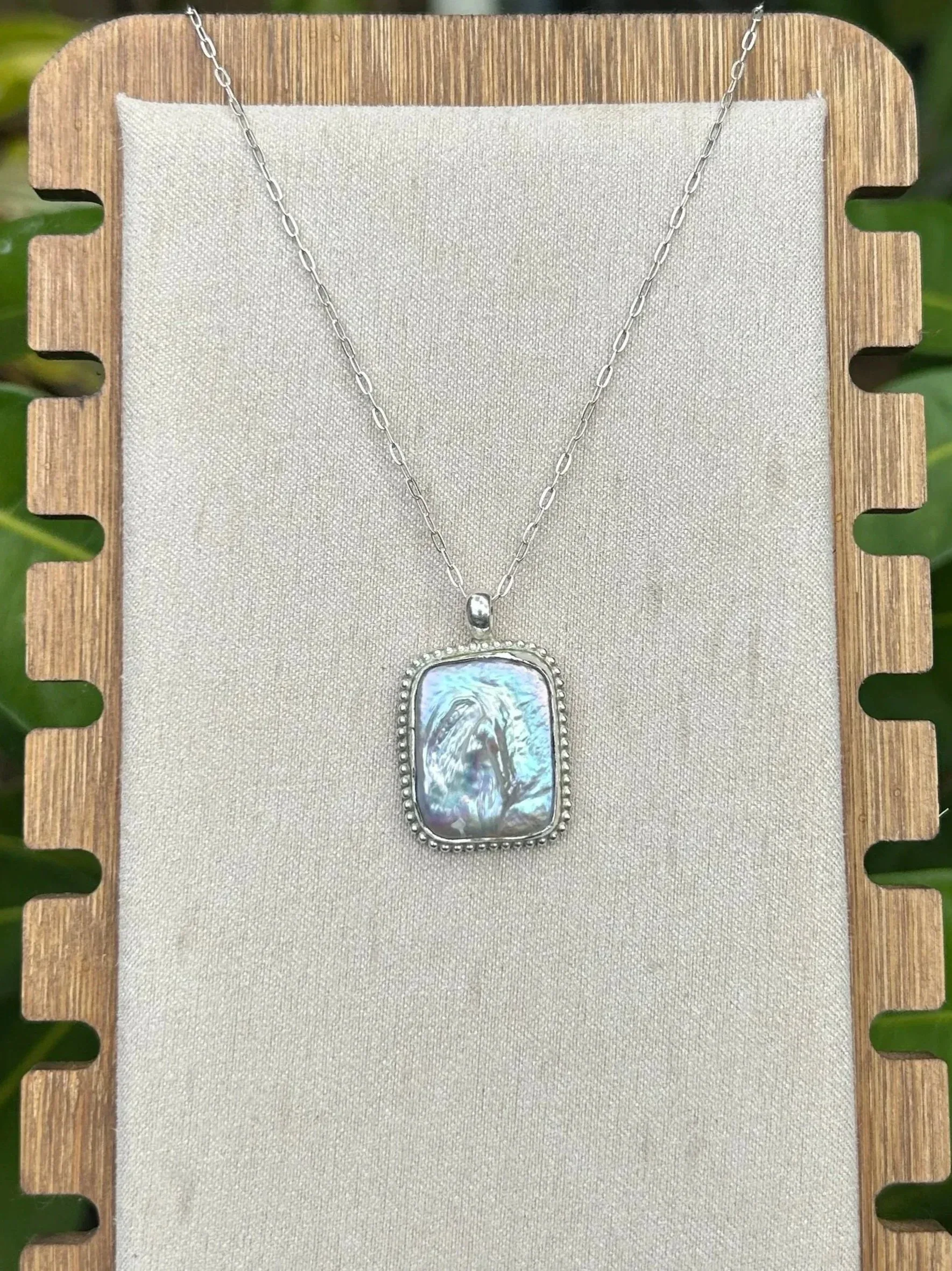 First light pendant