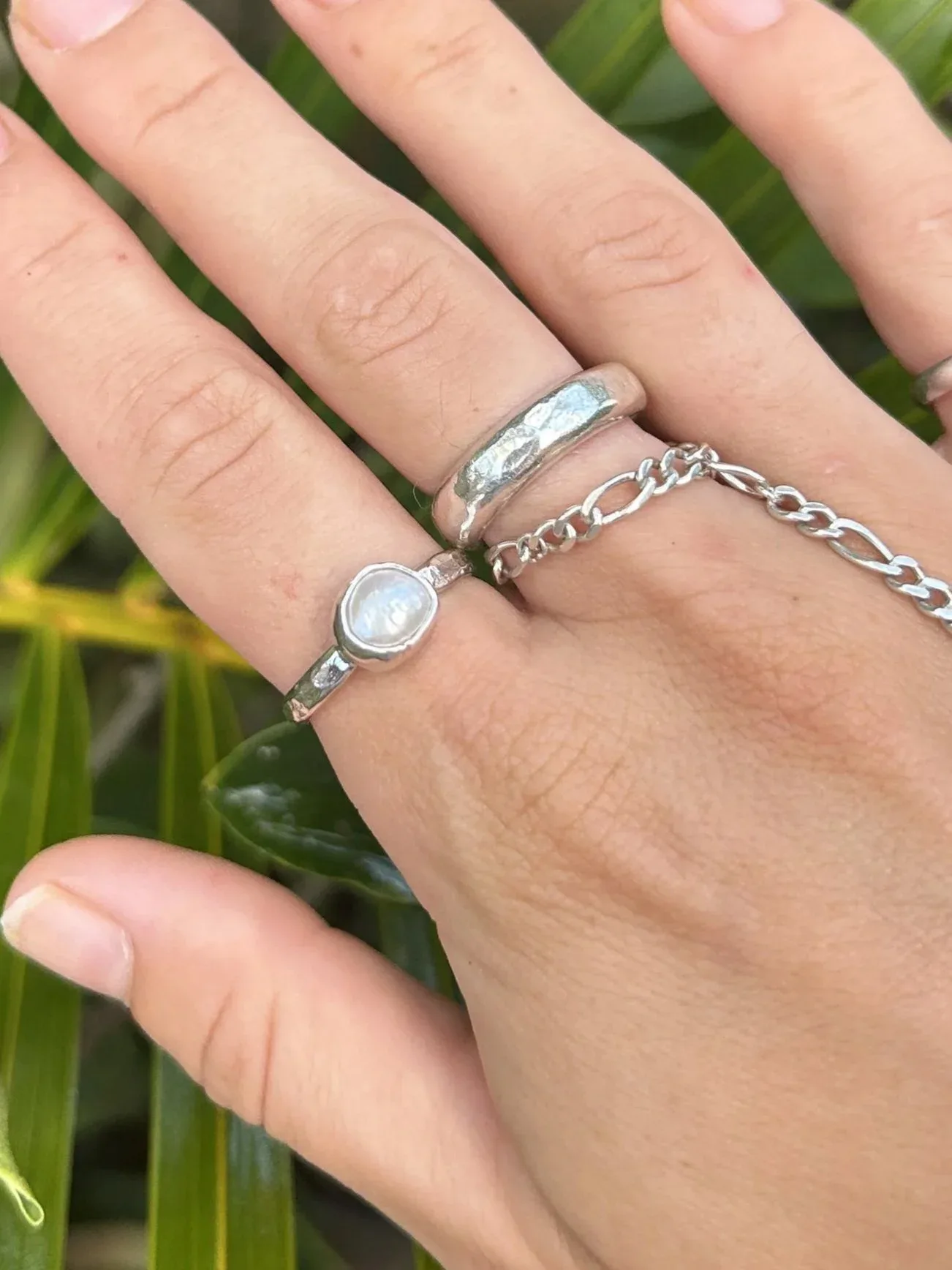 Little glimmer ring